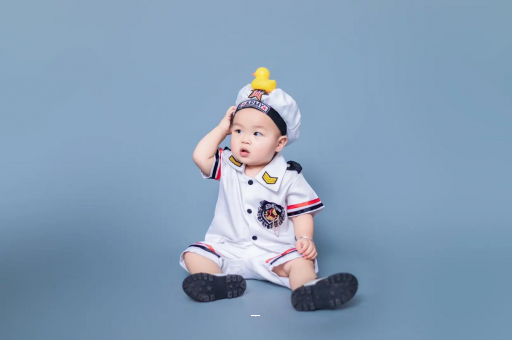 曲靖宝宝老摇头怎么回事 曲靖宝宝老摇头怎么回事